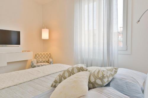 UR-NEST Vestri - Golden Suite - image 10