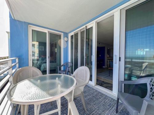 Atlantic Dunes 501 3 Br condo by RedAwning – North Myrtle Beach, SC