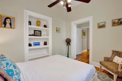 Hideaway on Jones - image 12