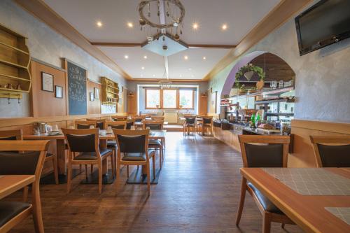 ROJ Rooms & Suites in Zell Am See