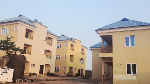 Dominion Apartment and Guest House in Ogijo