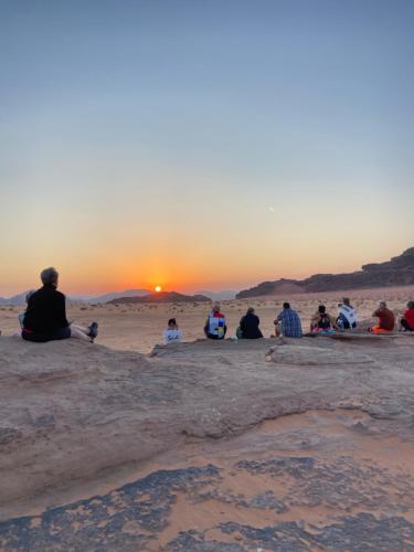 Wadi Rum Jeep Tours & Bedouin Camp - Salem Road Camp in Ваді Рум