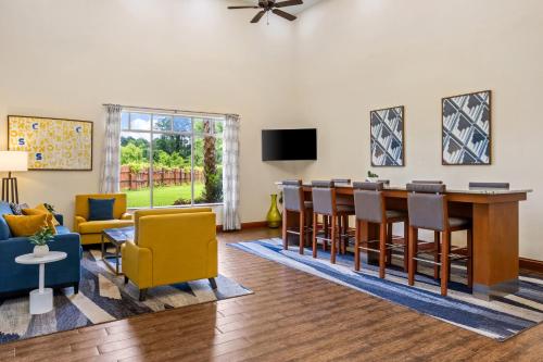 大堂, 沃爾德伯勒I - 95凱富套房酒店 (Comfort Inn & Suites Walterboro I-95) in 瓦爾特柏羅
