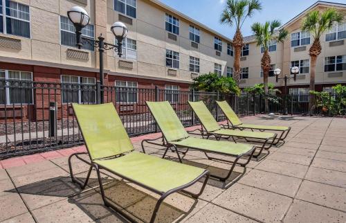 View, Studio 6 Suites Jacksonville Deerwood Park&nbsp; FL in Jacksonville (FL)