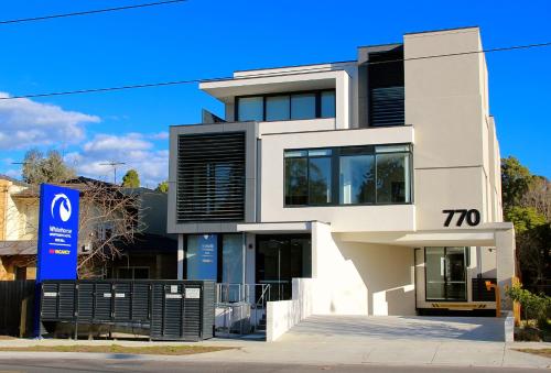 Whitehorse Apartments Hotel - Accommodation - Box Hill