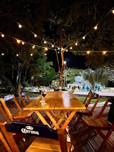 Quarto aconchegante com vista praia - localização excepcional - Não é Ap completo (Quarto aconchegante com vista praia - localizacao excepcional - Nao e Ap completo) in Lagoa Da Prata