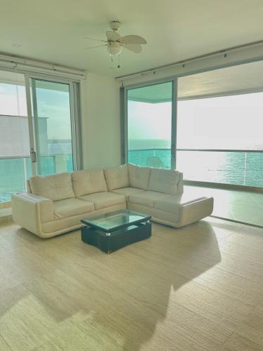 Apartamento frente al mar