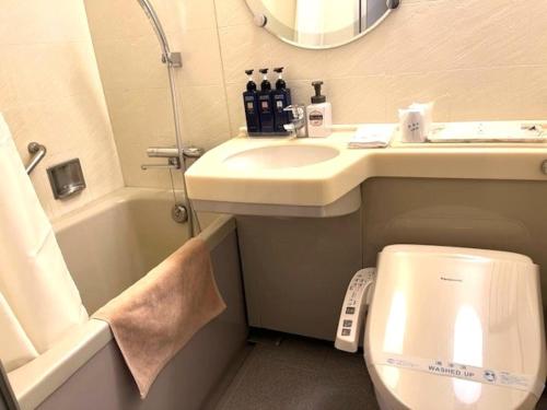 room detail thumbnail 2