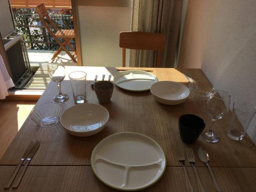 A01 14-minute walk from Hanamura Station, lovely duplex with terrace!