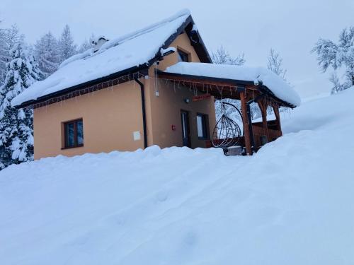 Domek na Wzgórzu (Domek na Wzgorzu) in 盧哥維