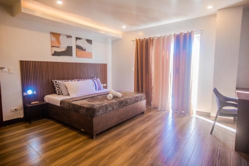 Hotel NaeR in 朗布隆