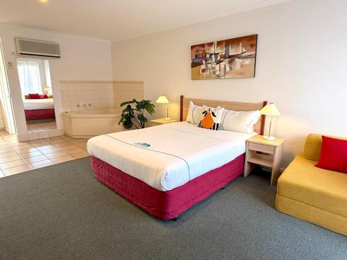 ทัศนียภาพภายนอกโรงแรม, โรงแรมบีชคอมเบอร์ แอนด์ อพาร์ตเมนท์ (Beachcomber Motel & Apartments) in เกรทโอเชียนโร้ด อะพอลโล เบย์