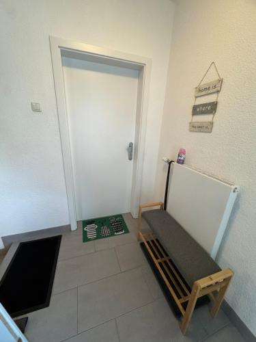 Wolke13 - gemütliche 2 Zimmer Wohnung mit voll ausgestatteter Küche in der City von Menden in Lahr, Deutschland