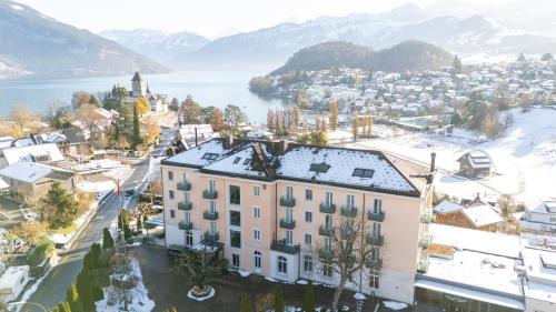 Hotel Eden Spiez in Spiez, Schweiz