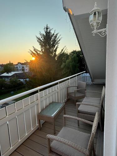 Landhausstubchen 105qm mit Balkon-2 Schlafzimmer-Bad-WC-WiFi-Kaffeemaschine-Waschmaschine-Trockner-F in Eichenzell