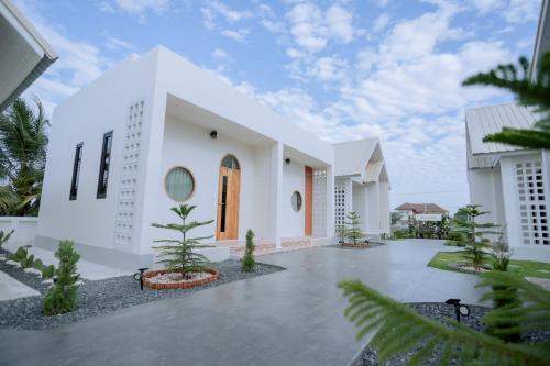 KOKO garden resort โกโก้ การ์เด้น รีสอร์ท in Chom Phra