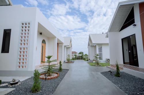 KOKO garden resort โกโก้ การ์เด้น รีสอร์ท in Chom Phra