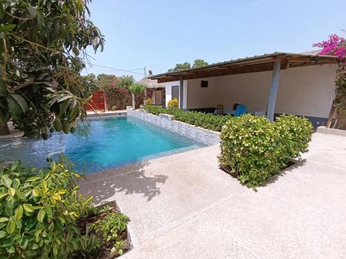 Piscina, Guorgui's bed in Ndangane