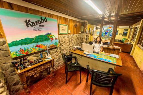 Facilities, Karahe Beach Hotel in Quepos