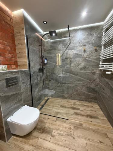Vannas istaba, Apartament 8 in Lobez