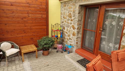Virág Apartmanház - image 6