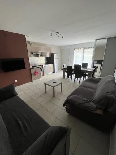 T4 en residence, 5 min du centre de Troyes -6 pers- - Location saisonnière - Saint-André-les-Vergers