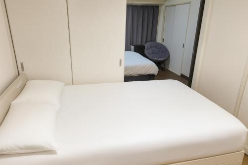 r311 Spacious Apartment near Dotonbori Namba Walk to Nipponbashi