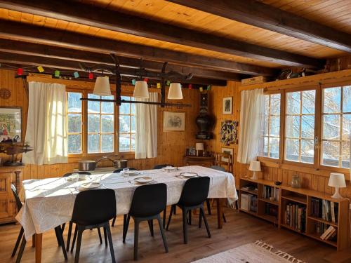Chalet familial Rose de Noel in Les Diablerets