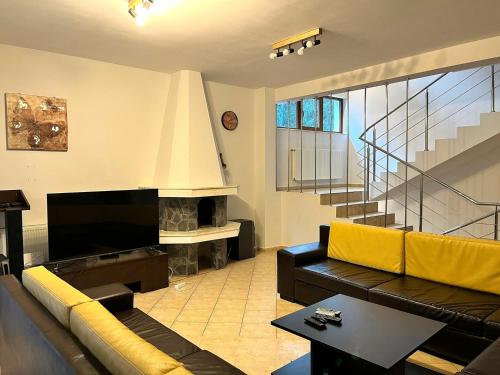 5th Forest Villa – Family Retreat, Garden & BBQ – khách sạn tại Predeal
