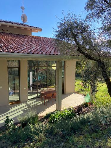 Dārzs, Terra e Lago - Holiday home in Roe Volciano
