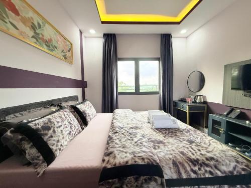 LYSA Hotel in Trang Dai