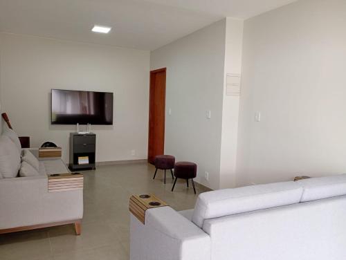 Residência Hélio Gregório Caldas Novas (Residencia Helio Gregorio Caldas Novas) in Parque Real