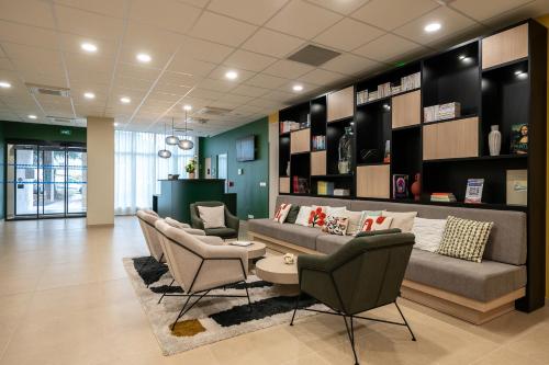 Nemea Appart Hotel La Boetie Bordeaux Pessac in Pessac