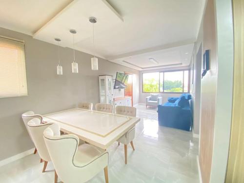 Apartamento completo, 2 quartos com suite e garagem, 15 minutos do aeroporto in Cachoeirinha (Rio Grande do Sul)
