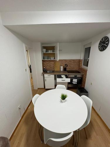 Monteurzimmer, Monteurunterkunft in 20 km von Hanau und 35 km von Frankfurt am main - Niddatal