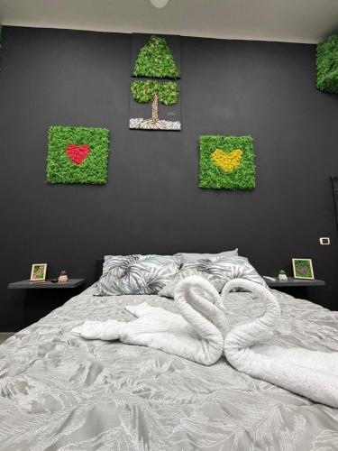 1 queen bed