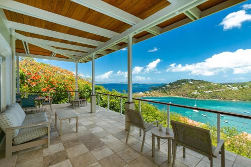 Maria Breeze Villa - Stunning Ocean & Sunset Views Private Pool Spacious Rooms in Cruz Bay