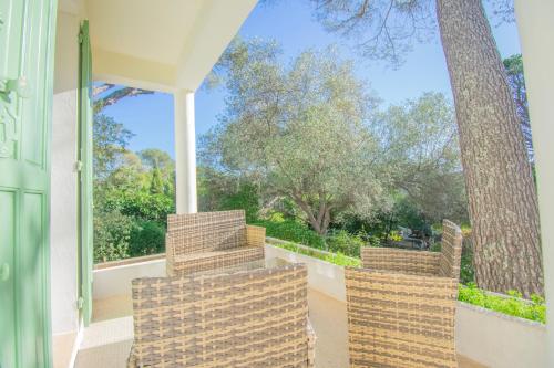 Facilities, Saint-Raphael Maison 8 pers, Jardin, Proche mer in Vallon de Coste