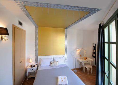 Apart-Suites Hostemplo
