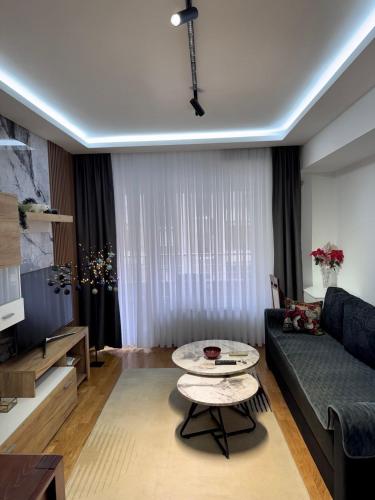 Cozy Skopje Retreat 2 - Apartment - Skopje