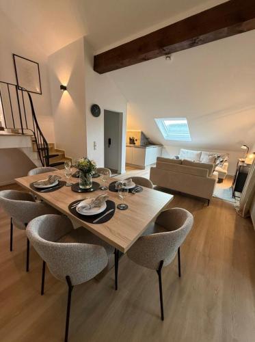 Skywalk Loft Willingen, Stryck