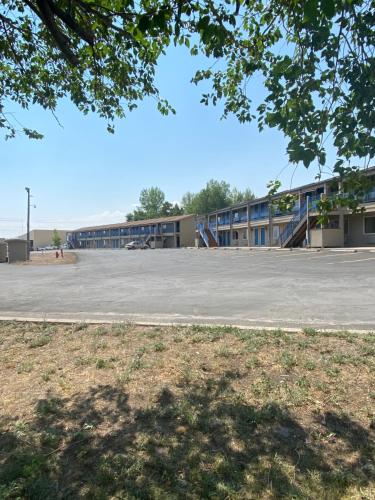 Barton's Club 93 in Jackpot (NV)