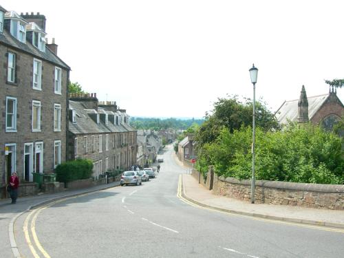 Ness View Apartment - image 4