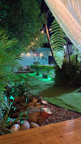 Open House Timboré, Casa com espaço gourmet, churrasqueira, quarto casal, mais 1 quarto com 2 treliches acomoda 6 pessoas, piscina, espaço familiar e aconchegante, próximo ao aeroporto, São Paulo (fotografie 2)