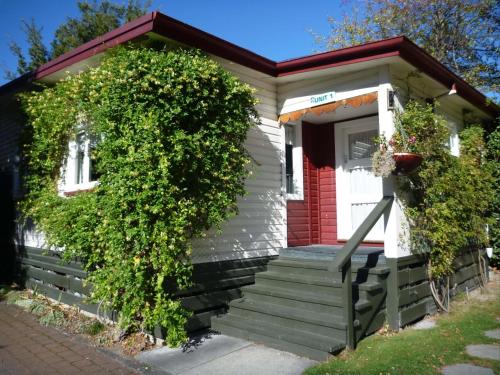 Queenstown Holiday Park Creeksyde – Queenstown, CA