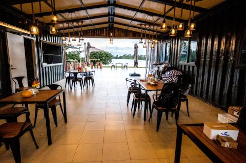 Nawesa Resort in Eton