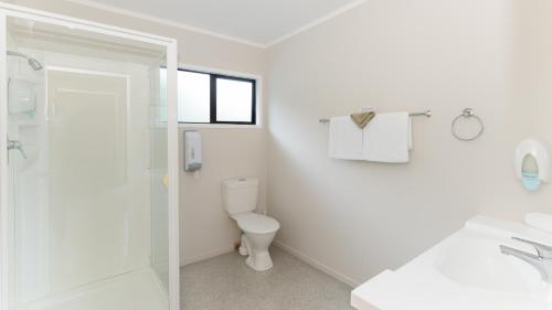 Outrigger Motel Room Type - One-Bedroom Suite (2 Adults)