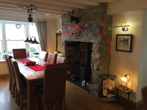 Zunanjost, Cae'r Dyni Caer Dyni in Harlech