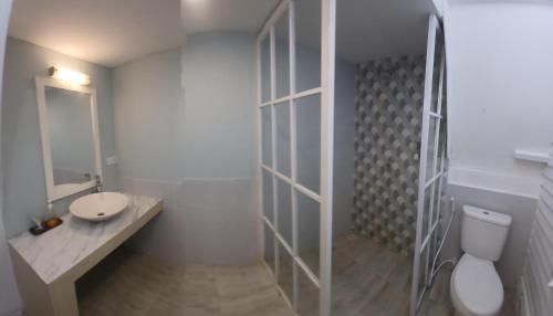1 queen bed