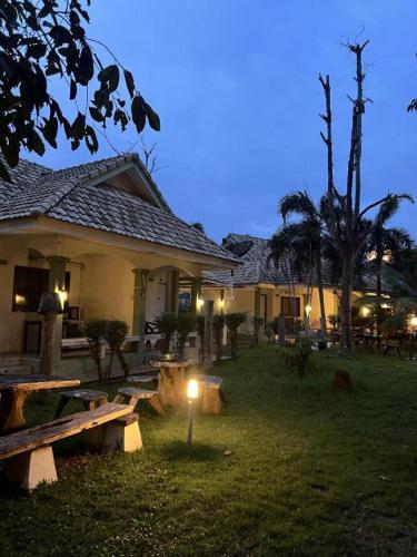 Saraburi Garden Resort near Phae Thap Thim Sayam